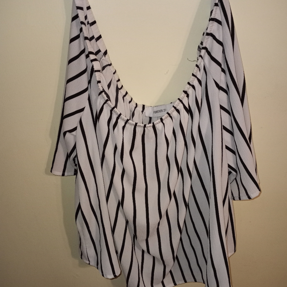 Forever 21 Off Shoulder Crop Top